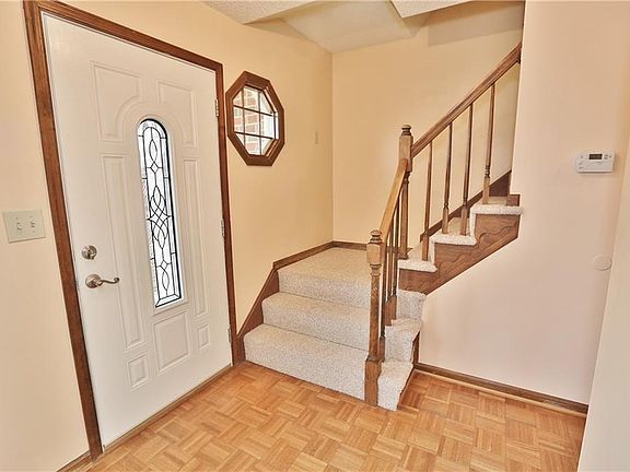 3rd image of 1933 Eastover Ct