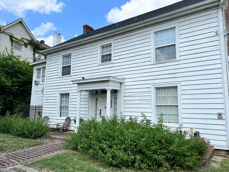 4408 Austin St