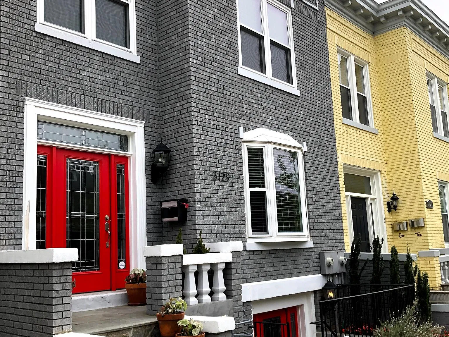 3 bed, 3.5 bath, 2000 sqft, $5,000 — Photo 1