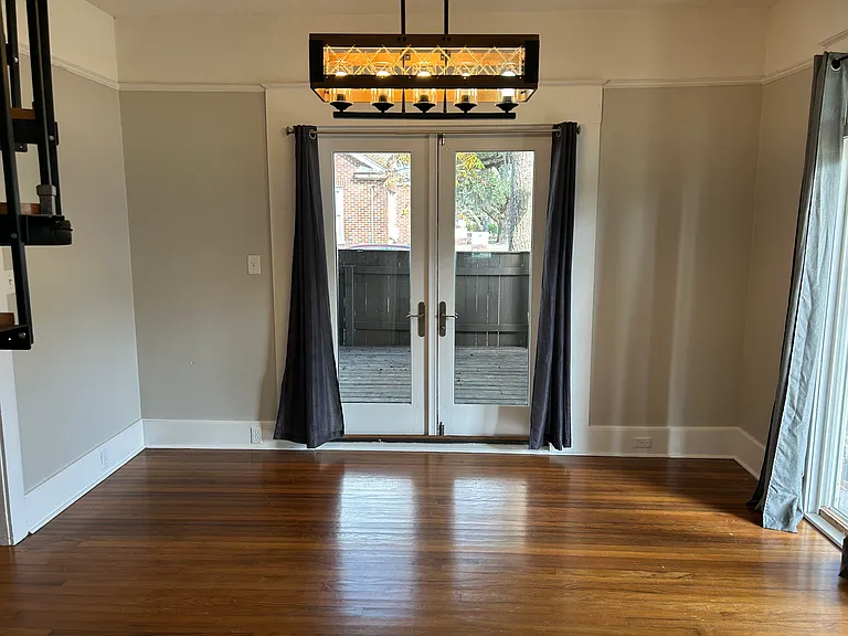 66 Folly Road Blvd — Photo 2