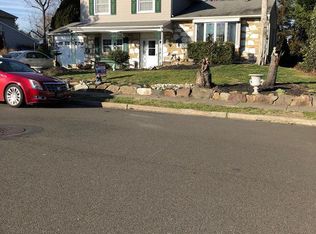 609 Arlington Rd, Fairless Hills, PA 19030