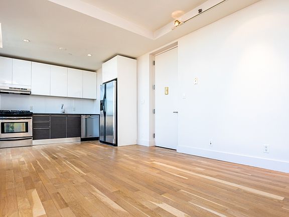 2nd image of 114 Troutman St APT 514