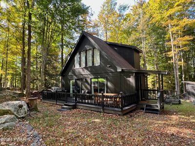 18 Boulder Ct, Lake Ariel, PA, 18436