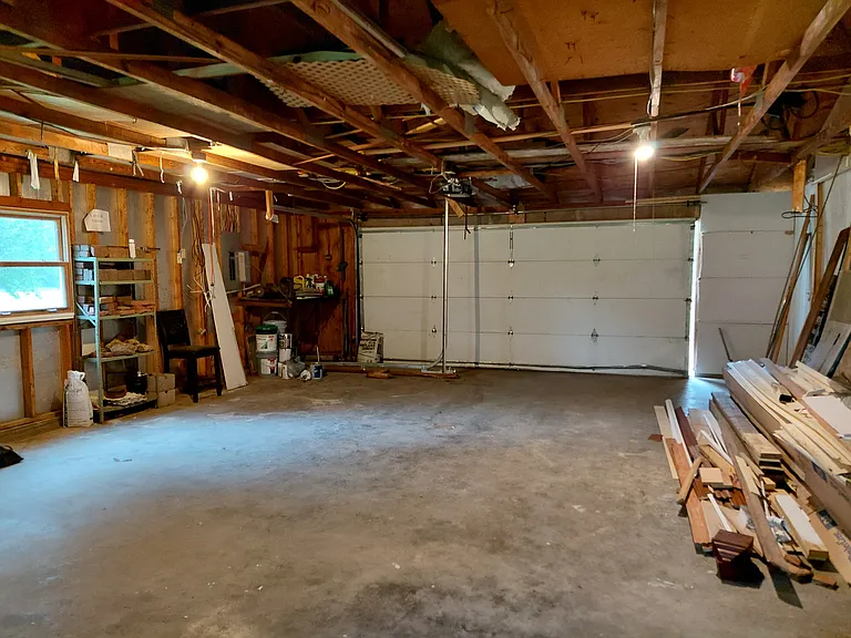 619 Arthur Ct — Photo 39