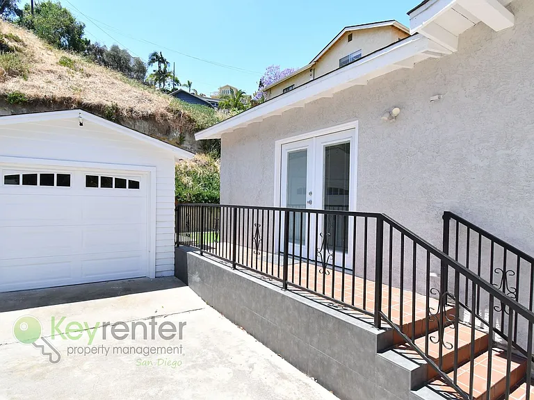 3476 Reynard Way — Photo 10