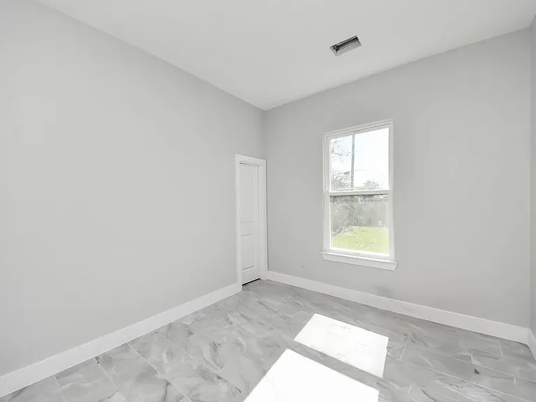 7160 Rook Blvd — Photo 24