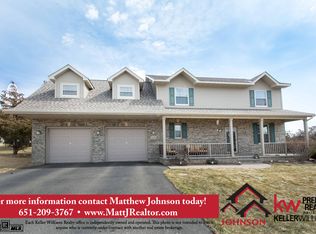 2238 Ruby Rd, Hudson, WI 54016