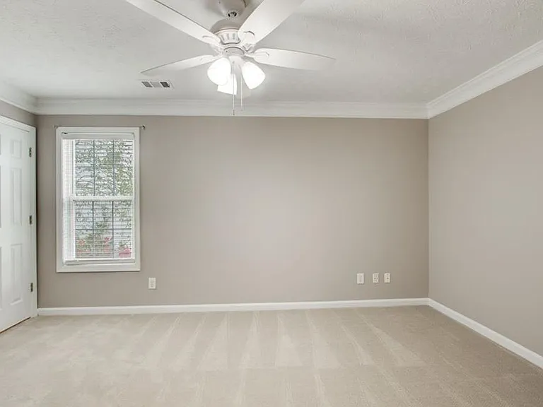 3321 Serenade Ct — Photo 16