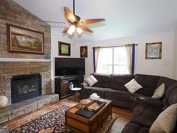 4th image of 236 Hiram Sudie Rd