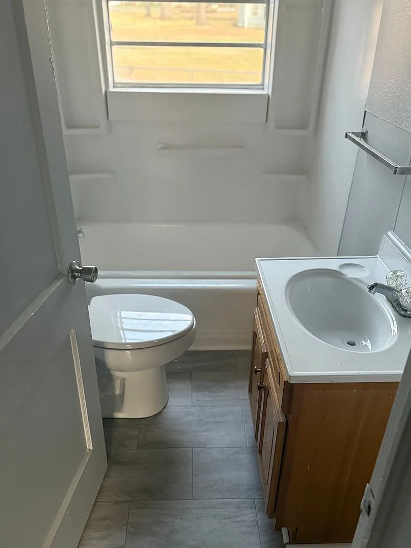 3 BR 1 BA Available Now — Photo 4