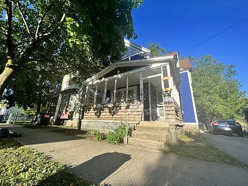 839 Alpine Ave NW #1 Photo 1