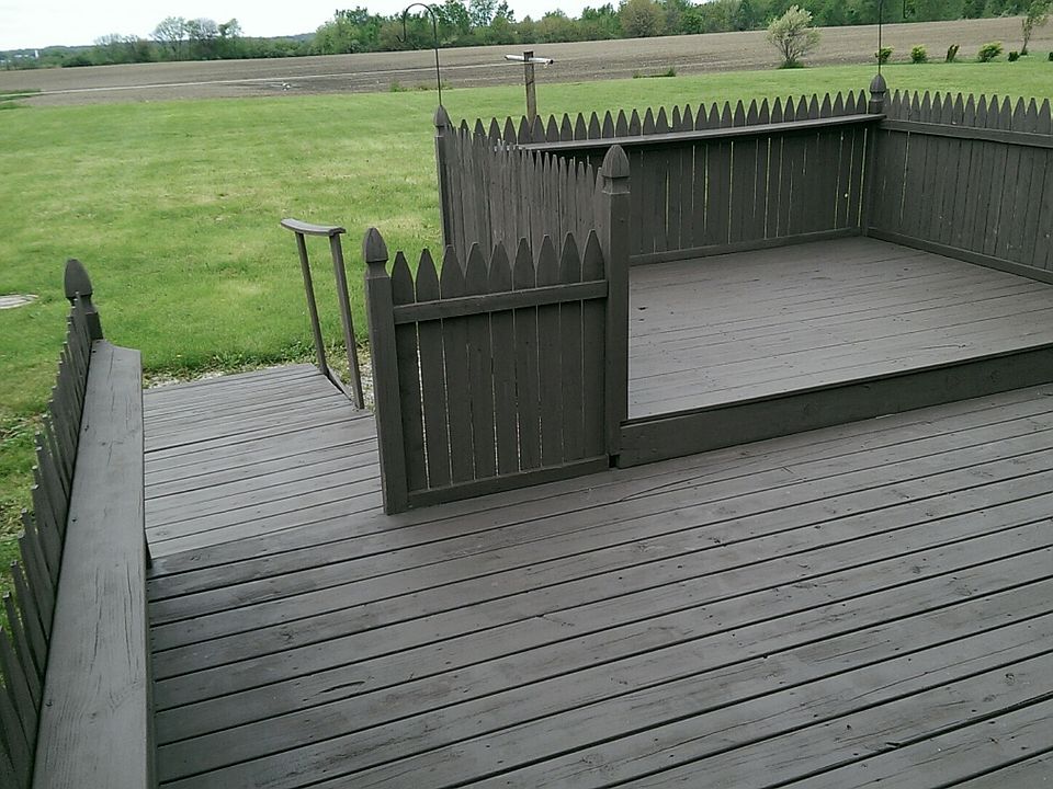 Rear Deck