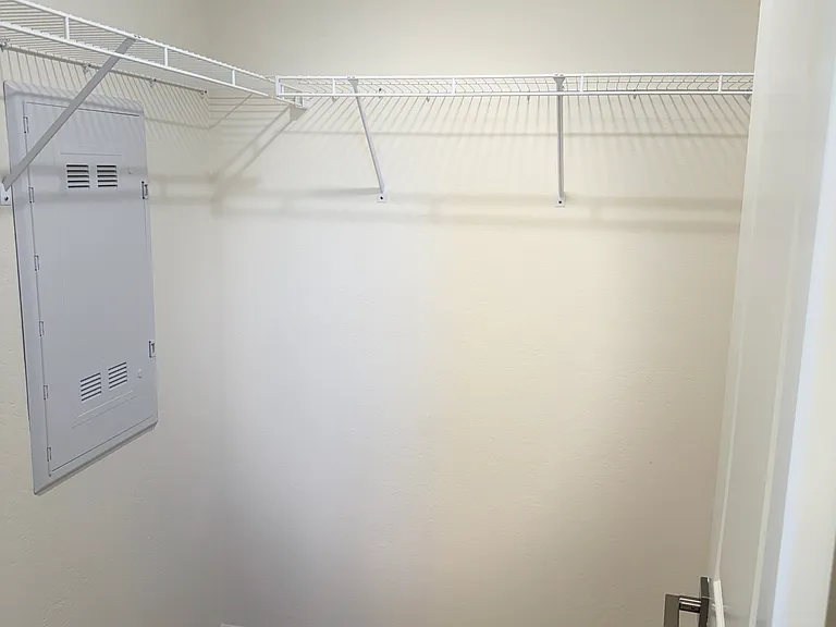 1521 Pioneer Ln — Photo 14