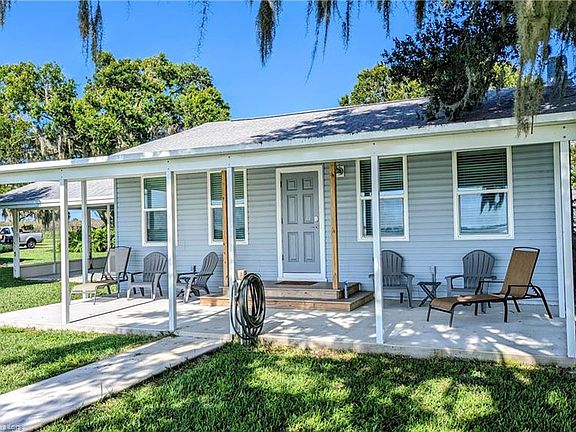 3rd image of 5085 Placid View Dr