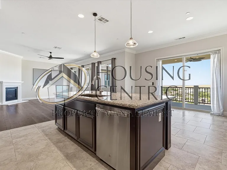 7242 Breaker Point Way — Photo 17