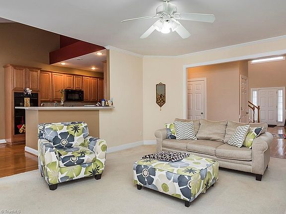 5th image of 1525 Guinness Dr
