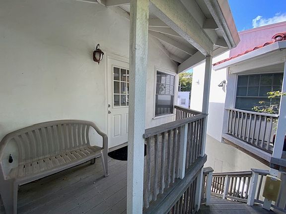 5th image of 790 Lighthouse Ave
