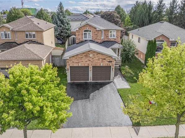 21 Leslie Ave, Barrie, ON L4N 9N9
