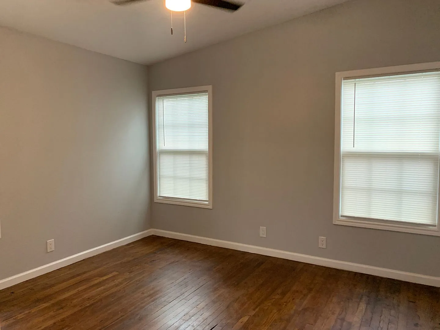 5934 Lucille - 3/Bed 1/Bath - $1495/month — Photo 4