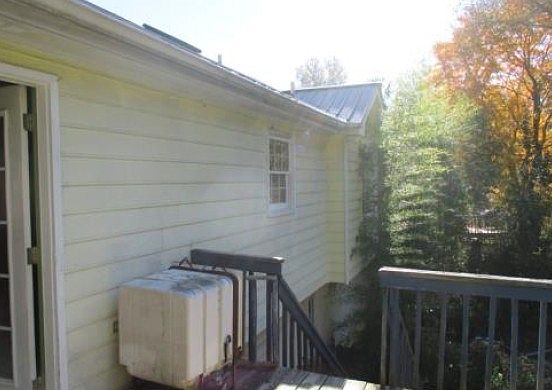 2nd image of 6432 Farm Ridge Ct