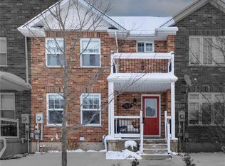 707 Brandenburg Blvd, Waterloo, ON N2T2V4