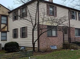 141 Newman St #213C, Metuchen, NJ 08840