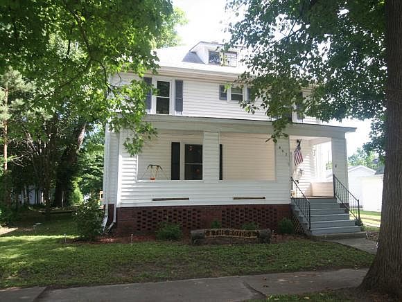 1st image of 807 W North 1st St