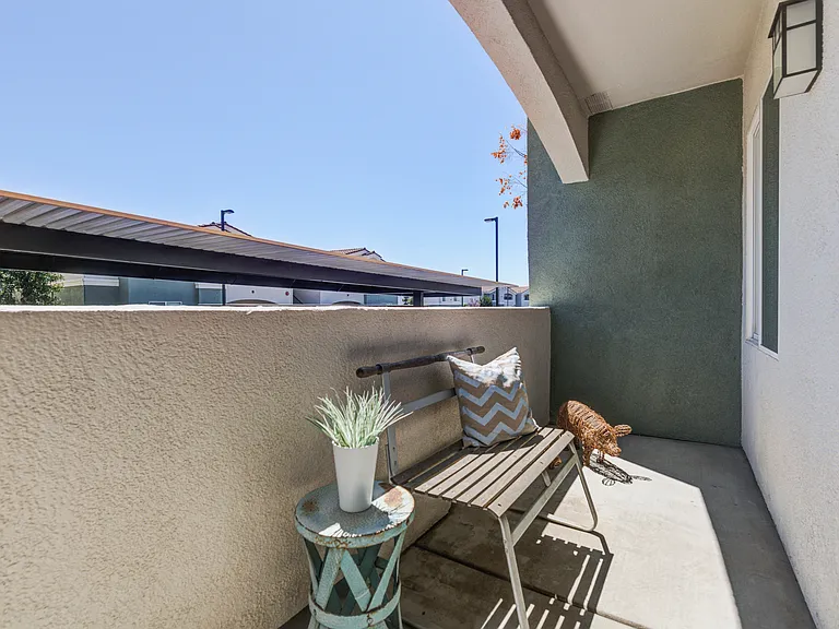 Model Patio