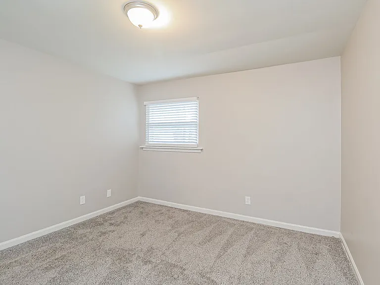 601 Kentbrook Dr — Photo 12