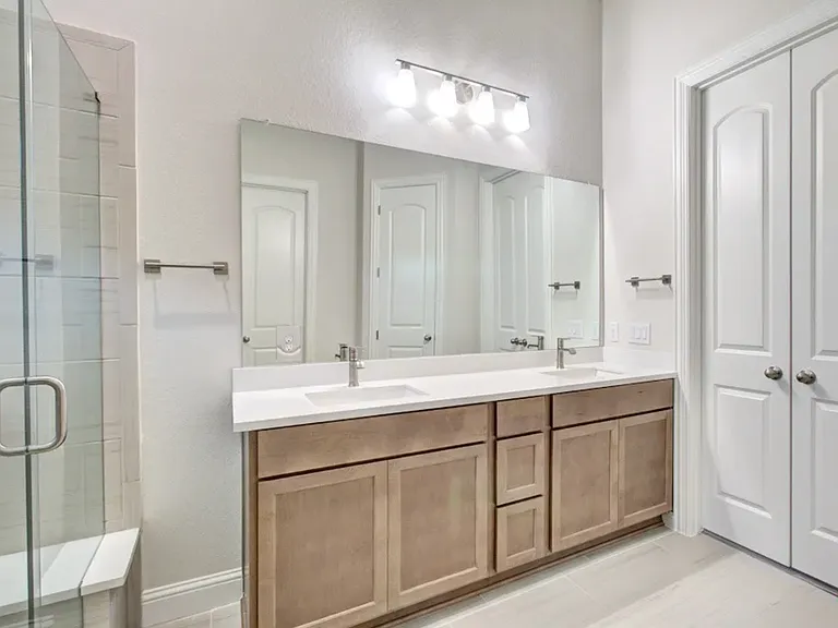 737 Groudsel Ave — Photo 7
