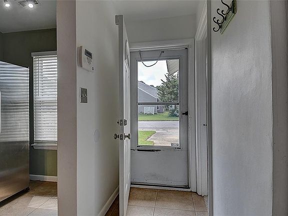 4th image of 282 Thalia Trace Dr