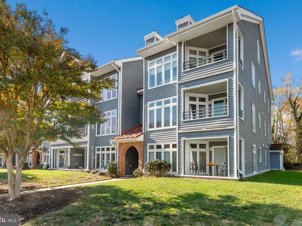 1133 Lake Heron Dr APT 3B, Annapolis, MD 21403