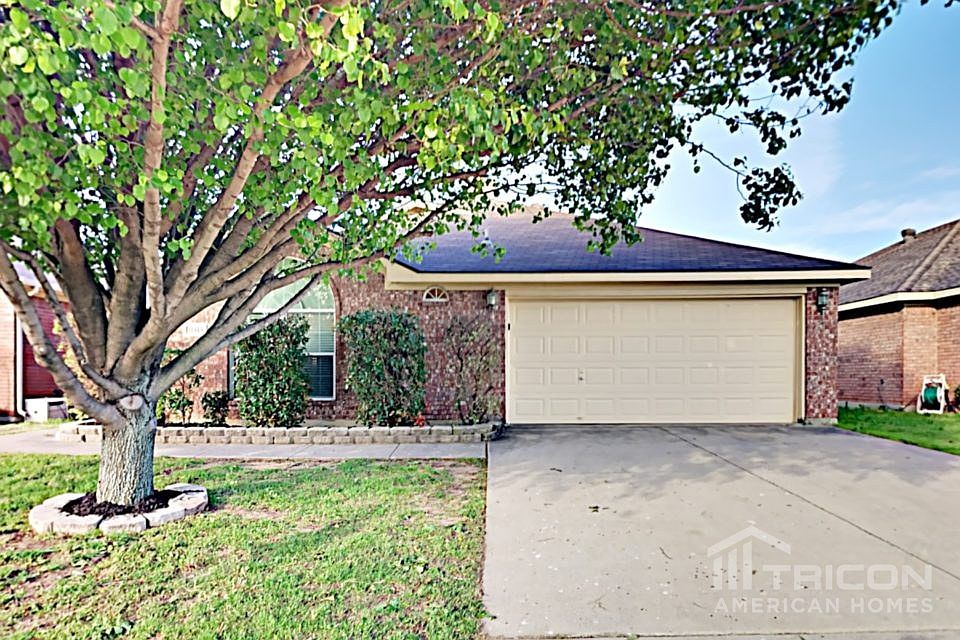 1st image of 10469 Fossil Hill Dr