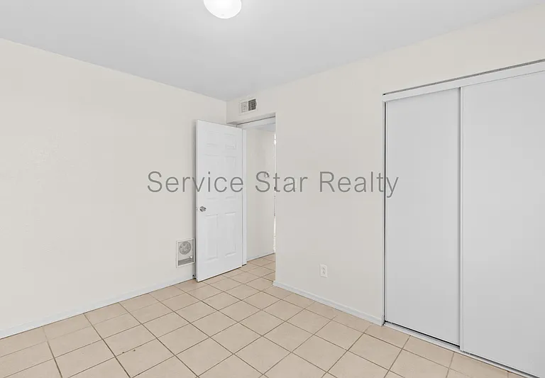 2510 E Pueblo Ave #3 — Photo 9