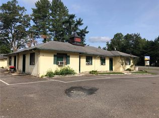 1421 Fancy Gap Rd, Mount Airy, NC 27030