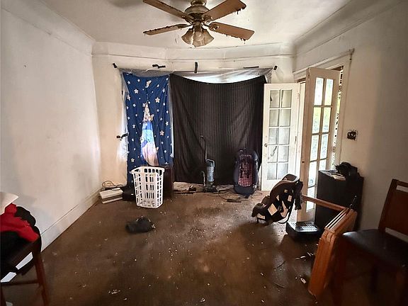 4th image of 4630 Bewick St