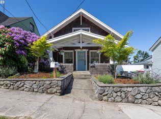 1157 15th St, Astoria, OR 97103