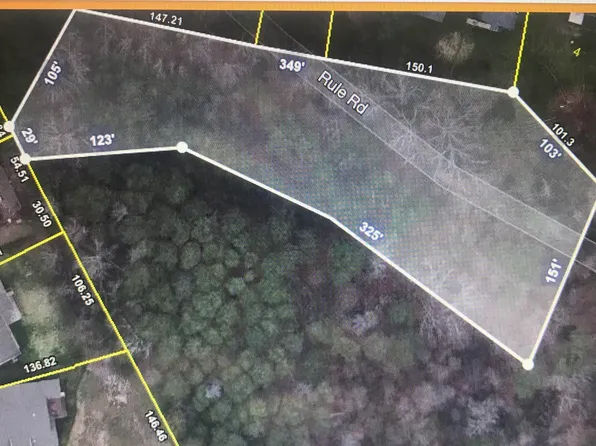 Bonny Kate Dr, Knoxville, TN 37920