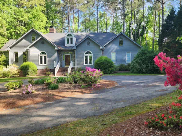113 Colonial Dr, Wendell, NC 27591