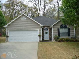 6 Leslie Ln SE, Silver Creek, GA 30173