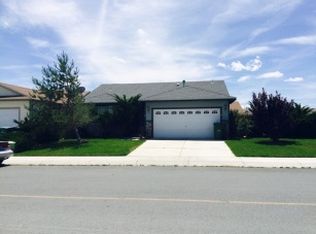 215 Emigrant Way, Fernley, NV 89408