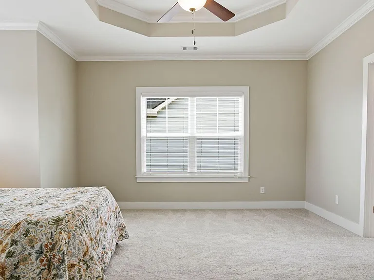 2638 Laurens St — Photo 29