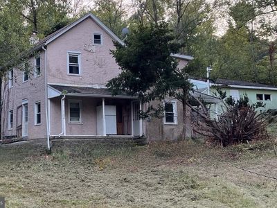 2296 Farmington Ave, Boyertown, PA, 19512
