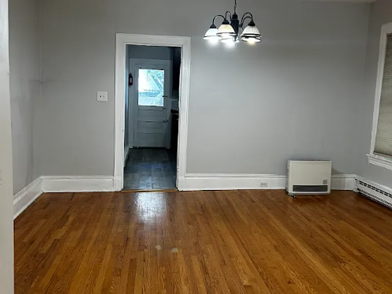 601 Clay Ave — Photo 10