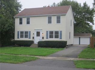 111 Montfort Dr, Cheektowaga, NY 14225