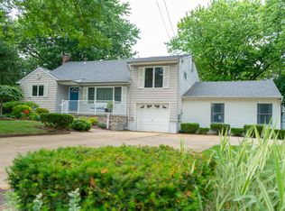 133 Cherry Tree Farm Rd, Middletown, NJ 07748