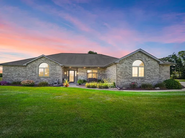4909 Greenwell Rd, Huntertown, IN 46748