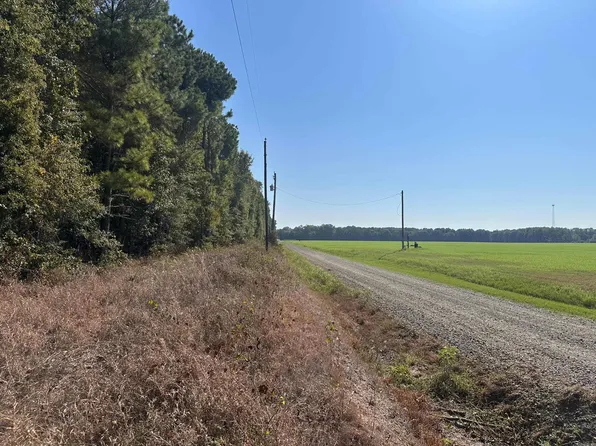 (undisclosed Address), Mc Rae, AR 72102