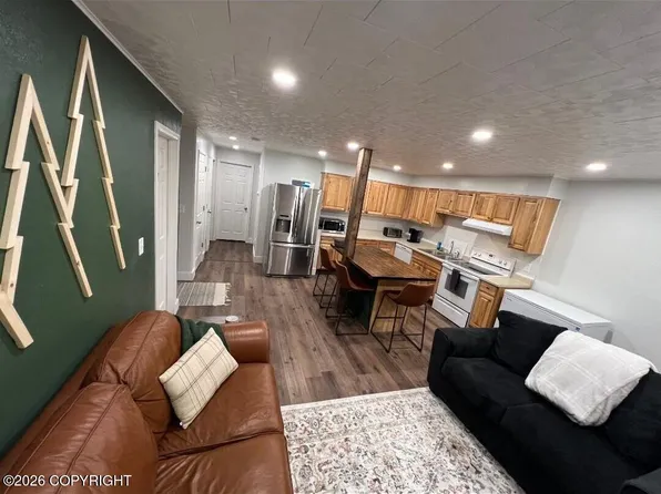 1012 W 53rd Ave, Anchorage, AK 99518