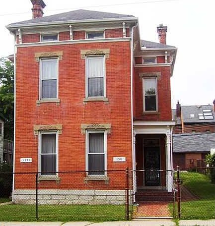 1st image of 138 W 1st Ave #138